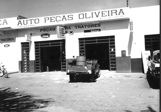 Autopeças Oliveira - Edvaldo Lima de Oliveira